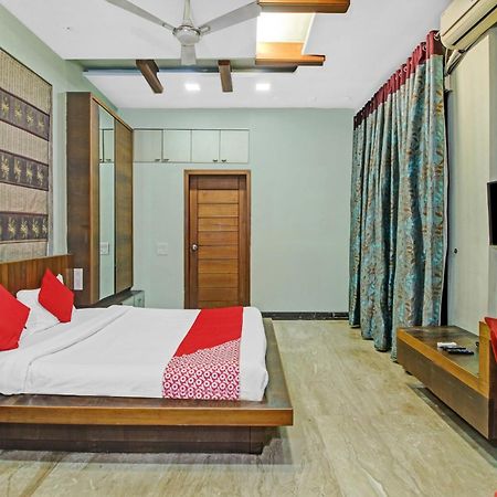 Hotel O Kalkaji Delhi New Delhi Ngoại thất bức ảnh