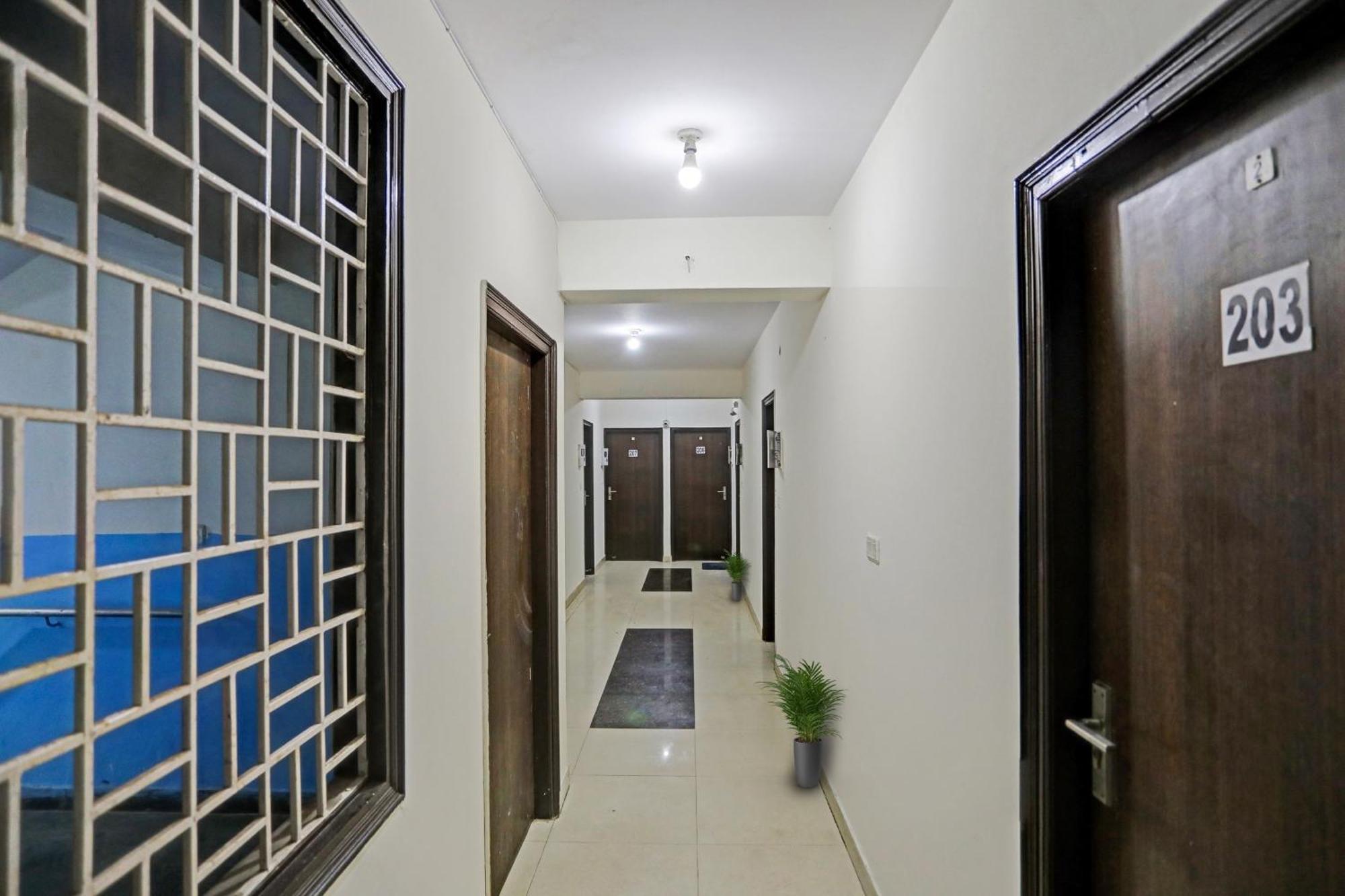 Hotel O Kalkaji Delhi New Delhi Ngoại thất bức ảnh