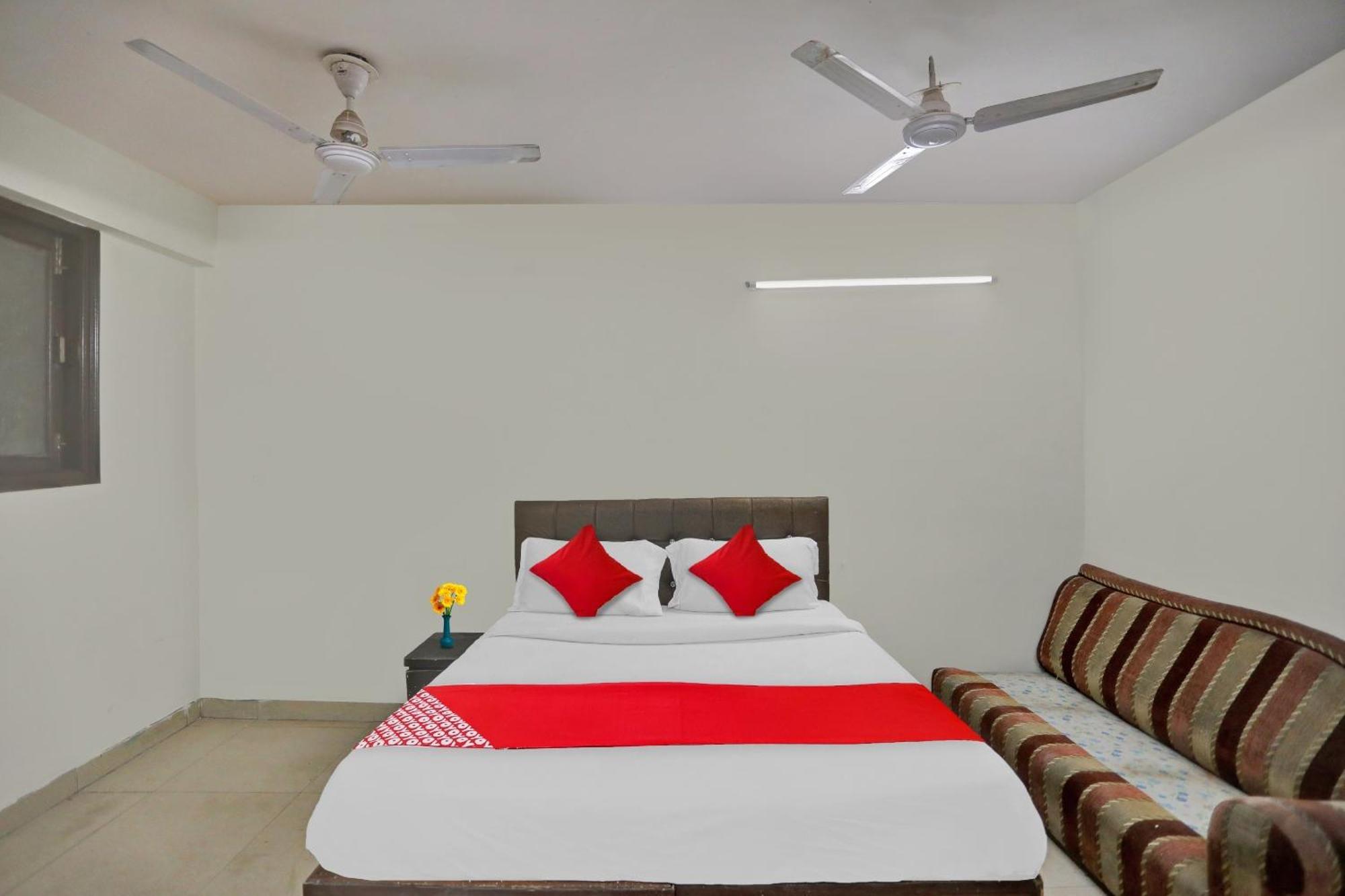 Hotel O Kalkaji Delhi New Delhi Ngoại thất bức ảnh